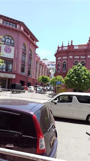 Colombo fort Cargills to World Trade Center..