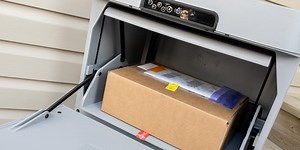 Danby Parcel Guard review: A smart mailbox for secure package delivery and more!