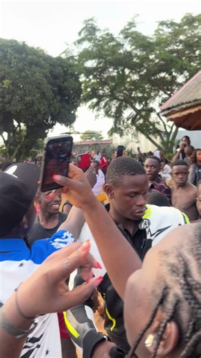 alien_skin_addict (@alien_skin_addict)’s videos with original sound - alien_skin_addict