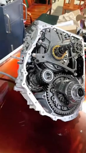 MRFAST on Instagram: "Toyota Alphard 8AT gearbox disassembly #toyota #gearbox #transmission #fyp"