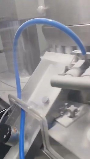 Effervescent tablet making machine #effervescent #tabletpressmachine