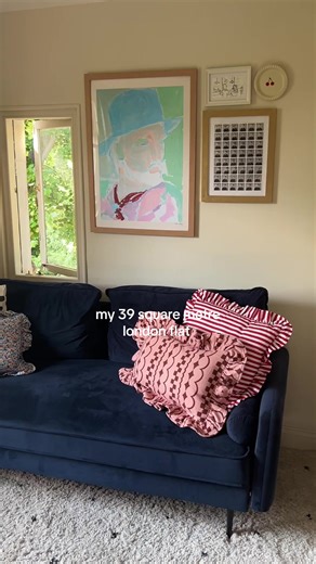 Tiny London Flat Tour: 39 sqm Living