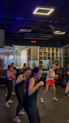 Body Combat Mix . . . #reus #bodycombat #samoareus #lesmills #thetrainingtribe