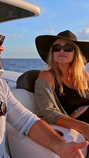 11K views · 34 reactions | Plot your paradise. Find your weather. The new xHD3 open-array radar helps you see more clearly, so you’ll know where to go to have the best day on the water. | Garmin | Facebook