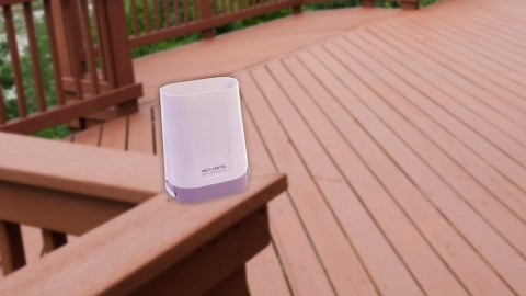 AcuRite Wireless Rain Gauge with Self-Emptying Rain Collector with Rainfall History, Alerts, and Current Date and Time (02446M)