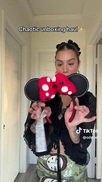 Disney Unboxing Haul: Vintage Finds & Fun!