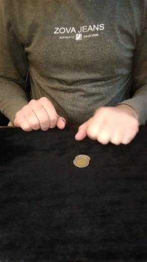 3.4K views · 33 reactions | Coin Magic trick with tutorial, #magician #magictrick #magicshow #magical #magickingdom #magicthegathering #fbreelsfypシ゚viralvideo #fbreelsfypシ゚viralシ #fbreelsfypシ゚ #fbreels #fbreelsvideo #trendingreels #fypシ #reelsoftheday #viralshorts #shortsvideo #tricks #trick | Magic Secrets 444 | Facebook