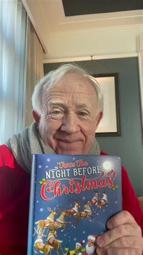 Merry Christmas Wishes from Leslie Jordan - Love and Light