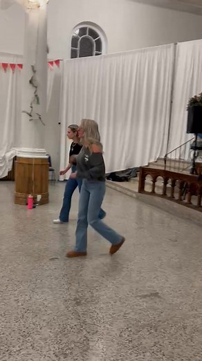 Call me, pick me up! 💃⬇️ #passionlinedance. Danse Alexandra Gauthier/ À chacun son rythme d'intensité 🤠 | Alexandra Gauthier