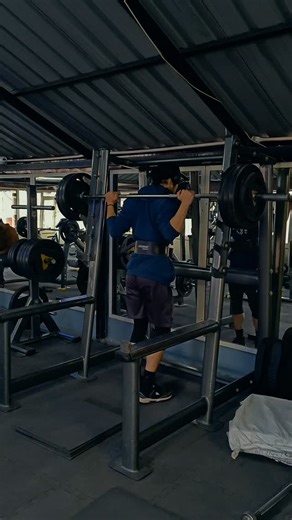 Anveer singh kanwar on Instagram: "Go all in. Train till failure. This is my version of failure. The weight doesn’t matter—your effort does. Lage raho, someone has to be strong 🐺 #alphamentality #traintillfailure #giveeverythingyougot #gymmindset #fypage"