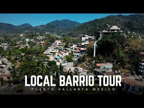 Locals Live HERE in Puerto Vallarta 🇲🇽 Barrio Santa Maria