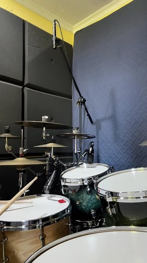 One of the toughest tracks around! After hearing a few videos from the weekend @jammin.australia I had to have a tutu.. this brakedown is 💪 @sonsofzion #running #tamastarclassic #zildjian #audix #garageband #foryou #fy #rotorua #maori | John Langi Wikaire