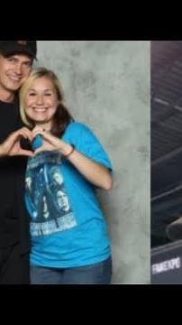 Hayden Christensen Loves His Fans! Fan Expo Chicago 2024 No PHONES Allowed Star Wars Anakin Auto