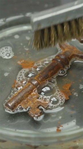 Removing rust from an old key #rust #removerust