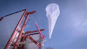 Giant balloons to help connect Puerto Rico | CNN