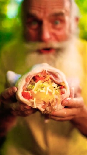 Stuffed Chicken Over Open Fire🍗🔥