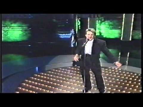 Joe Longthorne Sings Julio, Neil & Mario