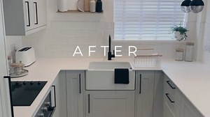 This #wrenovation is a true example of how you can put your own stamp on a compact kitchen layout. This traditional Shaker Kitchen consists of the perfect blend between light & dark features for an added modern look! 📸 @theljhouse #Wrenovation | Wren Kitchens