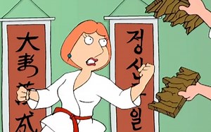 武力值爆棚的Lois