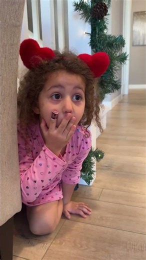 Big Mess 😮 | Sierra Learns to Clean Up 💛