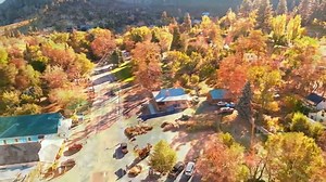 Gorgeous views from Genoa, NV with fall colors, the Carson River and plenty of shops and restaurants. Check out the hot springs and Mormon Station Musuem. The Christmas tee lighting and caroling happens on December 1st. Located about 40 minutes south of Reno. Good hiking trails here too. Enjoy the views on this Adventures With Jeff Martinez. #Genoa | Adventures With Jeff Martinez