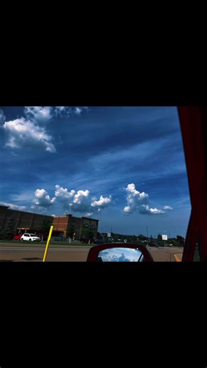 Exploring Cumulus Clouds: Nature's Fluffy Wonders