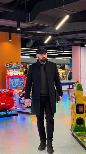 Ramo Isak on Instagram