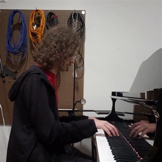 Three Faced Man [Piano Bit 2238]