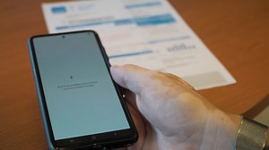 Nuevo sistema QR📱 👉 Agregamos una nueva forma de pago para que puedas hacerlo desde tu celular. ✔️Escaneando el código QR que sumamos a la factura, podés utilizar la billetera virtual de tu preferencia. ✔️Es más fácil, ágil y sencillo. 🔎Ingresá para más información: https://bit.ly/3BSBZ6C | AySA S.A.