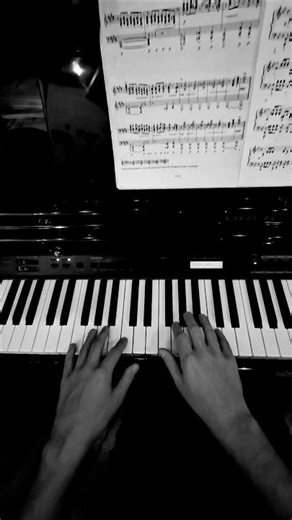 BANKS - Waiting Game on Piano 🖤 #piano #pianocover #banks #poppiano