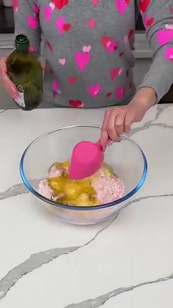 268K views · 5K reactions | Fred's favorite treat  these easy strawberry cookies are so good! | Kristin's Friends | Facebook