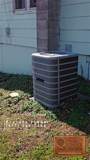 Home in Town Near Eleven Point River | 302 Vine Street #shorts