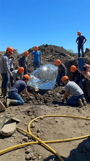 Did they just dig up the world’s biggest diamond? 💎🤯 #usa | Ayoub Ennachat Ai