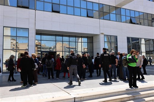 «Τι άλλο περιμένει η Πολιτεία;» / Ένωση Δικαστών και Εισαγγελέων για τους πυροβολισμούς στο Εφετείο | Rthess