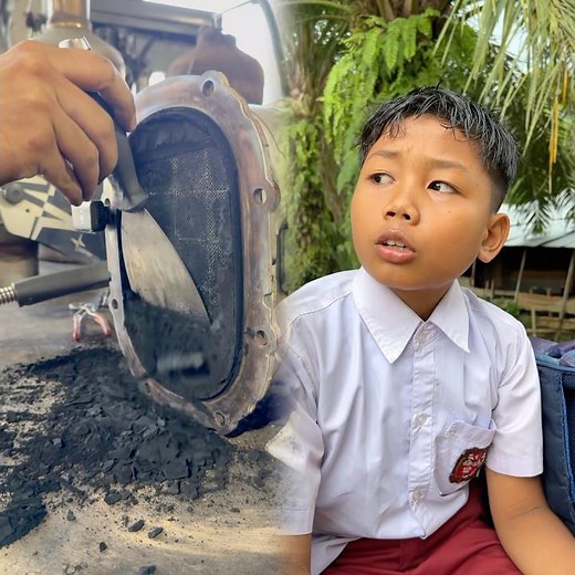 Pulang sekolah tuh paling nikmat kalau ada yang seger-seger adem di tenggorokan 🤩