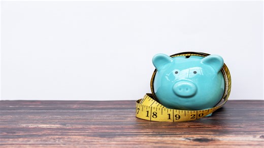 Australia's economy treading a 'very narrow' path towards recession