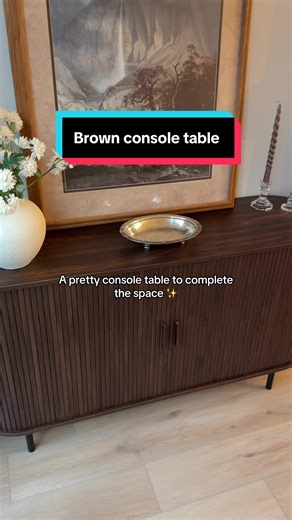 Cozy Home Decor with a Stylish Console Table