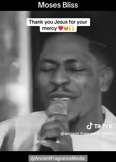 Moses Bliss Amazed Worship Music Video