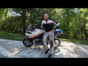 2005 BMW R1100S Boxer Cup Replica on the Blue Ridge Parkway