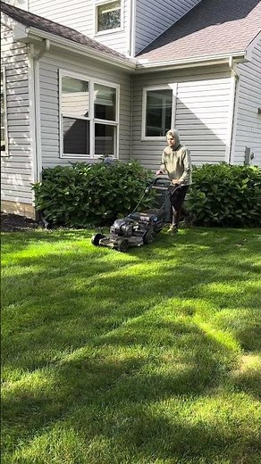 Backyard cleanup made easy 🍃💪 The Toro 22” SmartStow Recycler powers through grass and leaves!