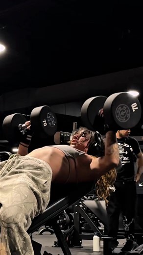 These guys didn't believe lcould lift the same as them...👀😂#gym #reaction #calisthenics #reactions #skills