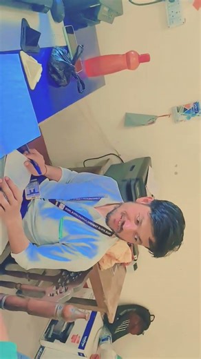 micro brother computer class cyber caphe emotional song#Nayak nahin khalnayak Hun main