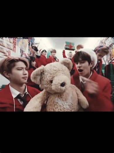 Merry SKZ Christmas Celebration Video