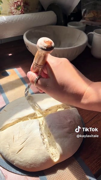 Mastering Sourdough Scoring Techniques