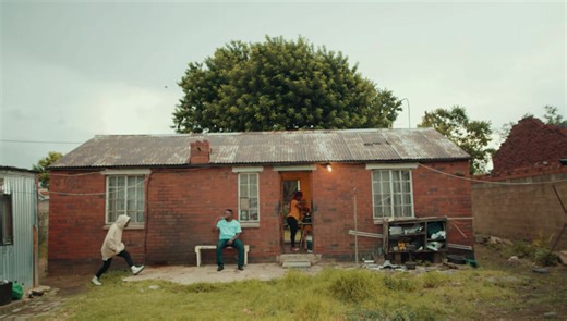 Watch the Music Video for Loyiso and Langa Mavuso’s Collaborative Single ‘Intliziyo’ | OkayAfrica