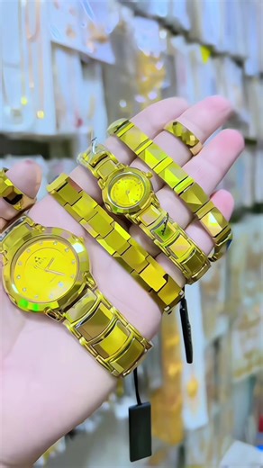 Couple's Italian 925 Ring: A Sparkling Bond