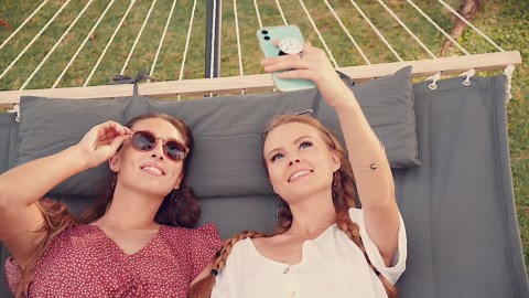 SUNCREAT Heavy Duty Hanging Tree Hammock, 475 lbs Capacity, Two Person Hammock with Large Soft Pillow, Tree Hooks, Gray