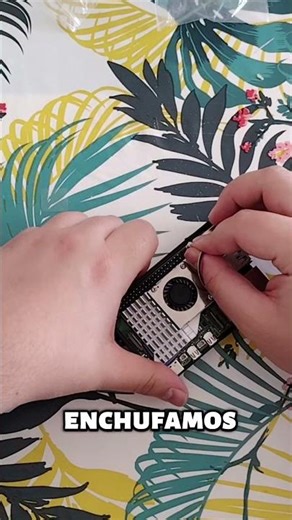 ⚙️How to install a fan on a Raspberry Pi in less than 30 seconds⚙️ #raspberrypi #tutorial