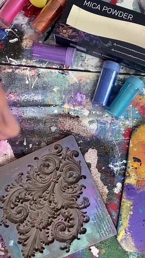 61K views · 974 reactions | The MAGIC is real!!! What do you get when you mix @redesignwithprima bubblegum mica powders with @cece_restyled noir glaze? DARK BUBBLEGUM MAGIC, that’s what!  Alicia Clare. #bubblegummicapowder #cecerestyled #redesign #redesignwithprima #redesignnewrelease #redesignmoulds #rainbow | Prima Marketing Inc. | Facebook