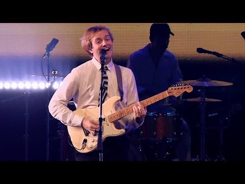 Dayglow - Run the World!!! (Live from New York)